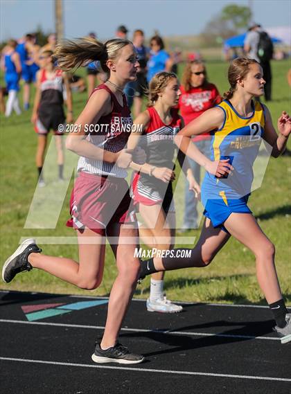 Thumbnail 3 in Logan Invitational Track Meet photogallery.