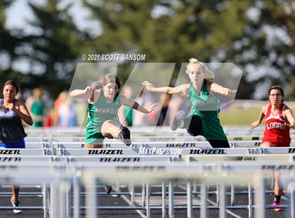 Thumbnail 2 in Logan Invitational Track Meet photogallery.