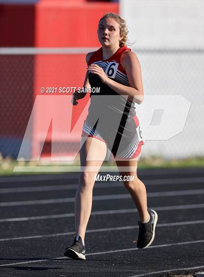 Thumbnail 3 in Logan Invitational Track Meet photogallery.
