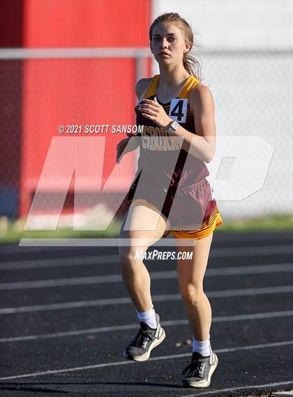 Thumbnail 2 in Logan Invitational Track Meet photogallery.
