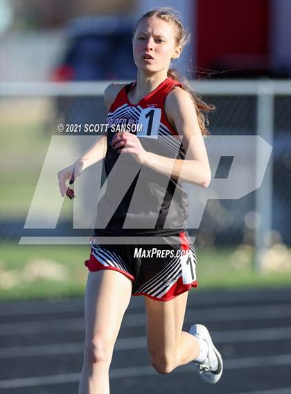 Thumbnail 2 in Logan Invitational Track Meet photogallery.