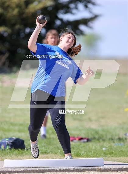 Thumbnail 2 in Logan Invitational Track Meet photogallery.