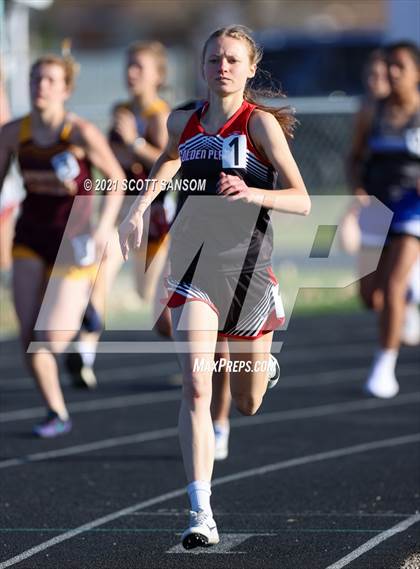 Thumbnail 1 in Logan Invitational Track Meet photogallery.