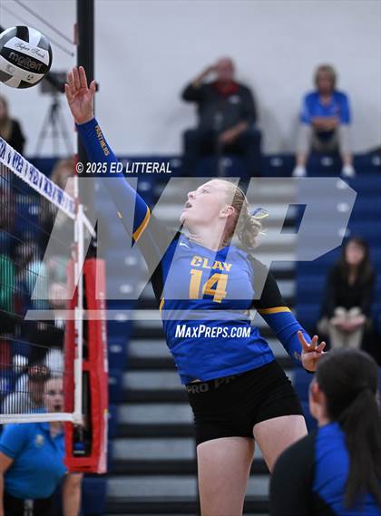 Thumbnail 1 in Western @ Clay (OHSAA Divison VII District Semifinal) photogallery.