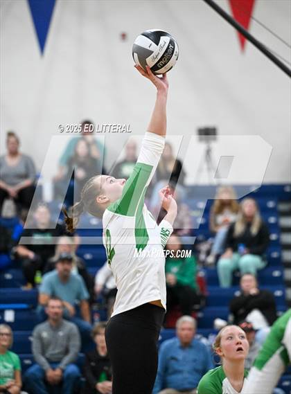 Thumbnail 3 in Western @ Clay (OHSAA Divison VII District Semifinal) photogallery.