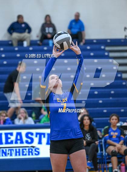 Thumbnail 2 in Western @ Clay (OHSAA Divison VII District Semifinal) photogallery.