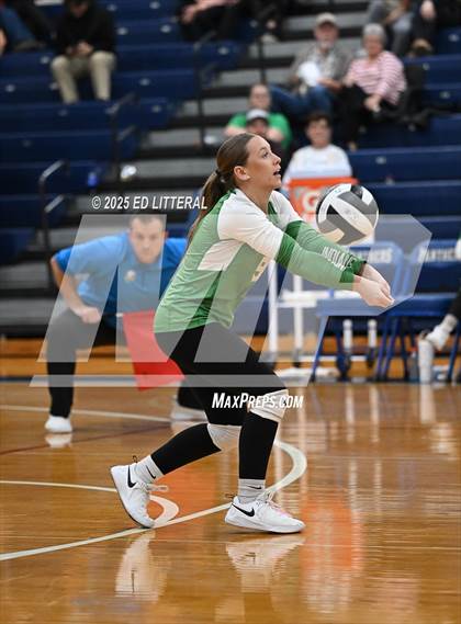 Thumbnail 3 in Western @ Clay (OHSAA Divison VII District Semifinal) photogallery.