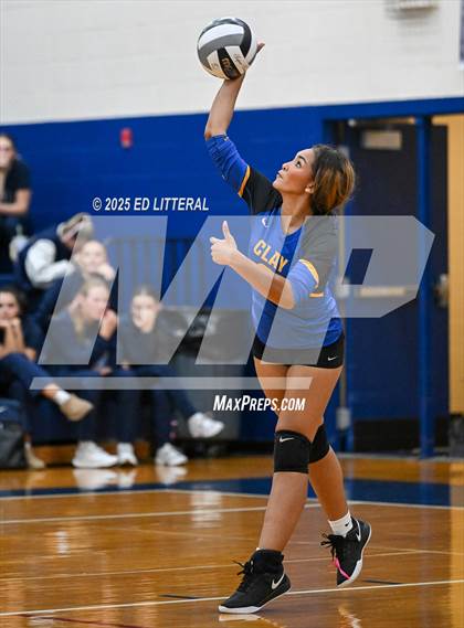 Thumbnail 1 in Western @ Clay (OHSAA Divison VII District Semifinal) photogallery.