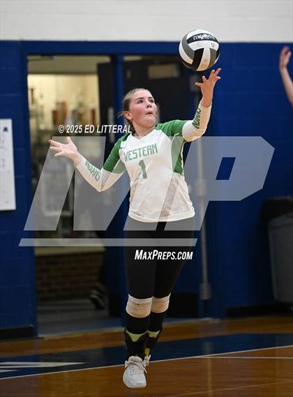 Thumbnail 1 in Western @ Clay (OHSAA Divison VII District Semifinal) photogallery.