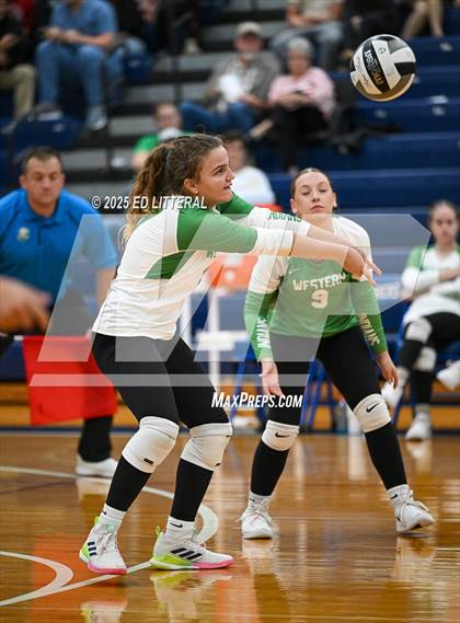 Thumbnail 2 in Western @ Clay (OHSAA Divison VII District Semifinal) photogallery.