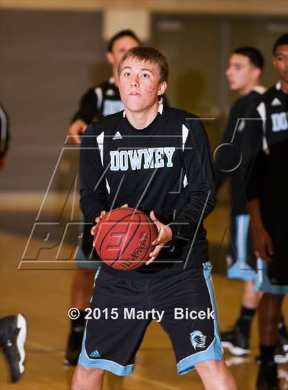 Thumbnail 2 in Downey @ Enochs photogallery.