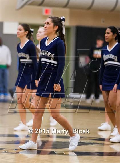 Thumbnail 2 in Downey @ Enochs photogallery.