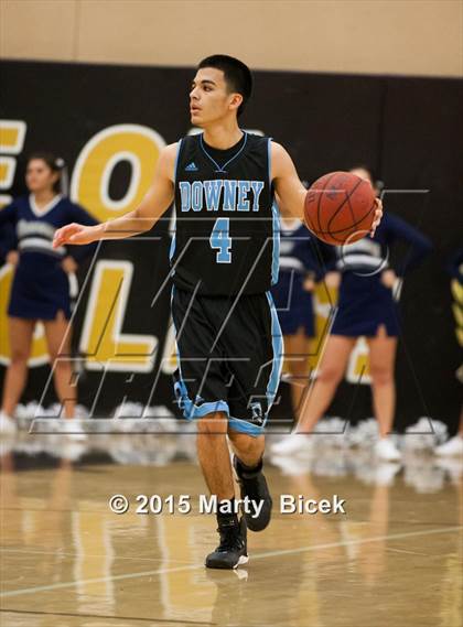 Thumbnail 2 in Downey @ Enochs photogallery.