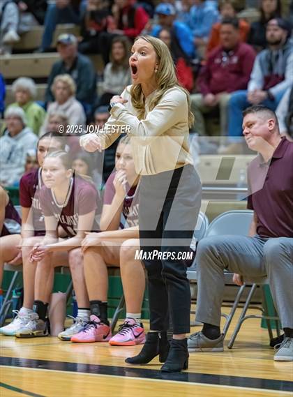 Thumbnail 3 in Stillwater vs. Greenwich (NYSPHSAA Section 2 Class C Championship) photogallery.