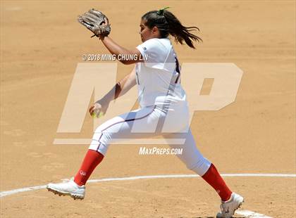 Thumbnail 2 in King vs. Newbury Park (CIF SS D2 Final) photogallery.