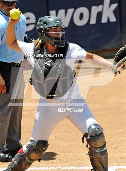 Thumbnail 2 in King vs. Newbury Park (CIF SS D2 Final) photogallery.