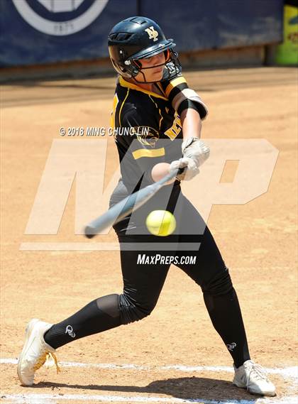 Thumbnail 2 in King vs. Newbury Park (CIF SS D2 Final) photogallery.