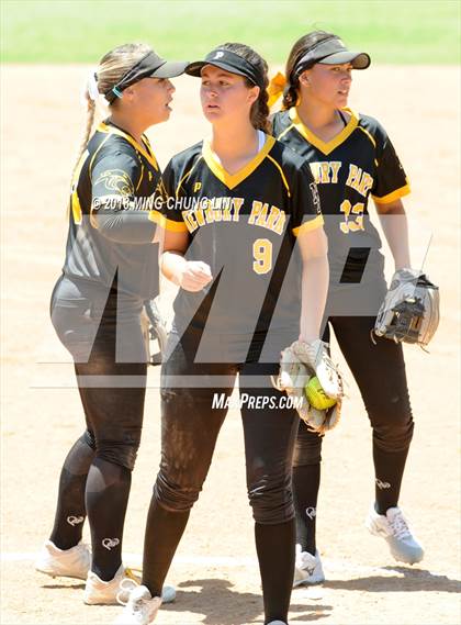 Thumbnail 1 in King vs. Newbury Park (CIF SS D2 Final) photogallery.