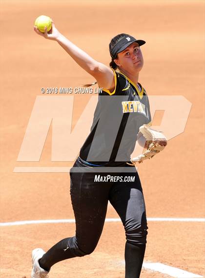 Thumbnail 2 in King vs. Newbury Park (CIF SS D2 Final) photogallery.