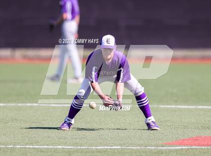 Thumbnail 2 in Early @ Brock photogallery.