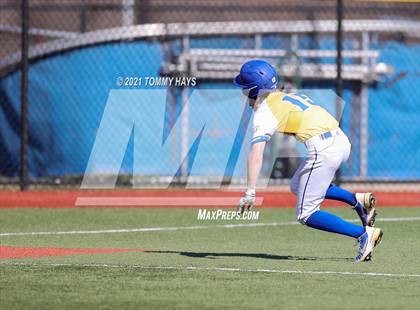 Thumbnail 3 in Early @ Brock photogallery.