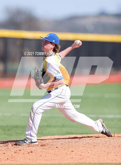 Thumbnail 2 in Early @ Brock photogallery.