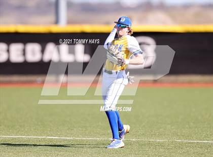 Thumbnail 1 in Early @ Brock photogallery.