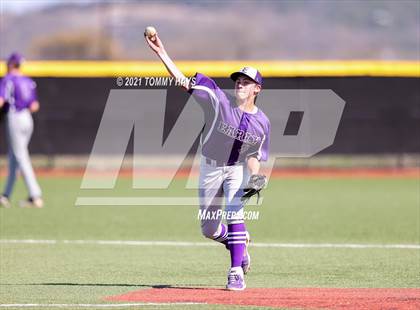 Thumbnail 2 in Early @ Brock photogallery.