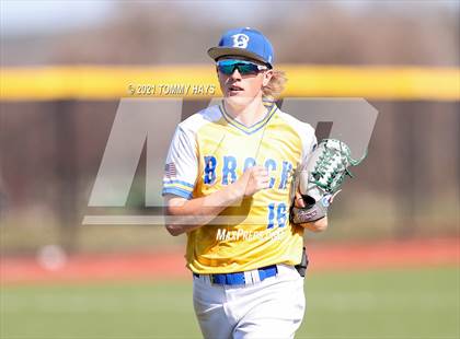 Thumbnail 3 in Early @ Brock photogallery.