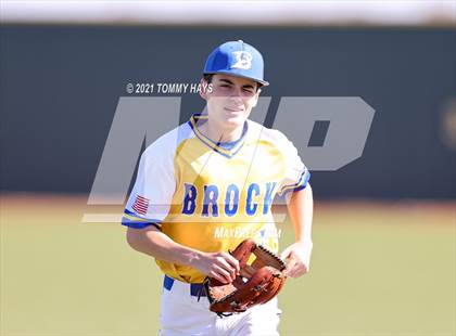 Thumbnail 2 in Early @ Brock photogallery.
