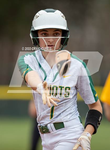Thumbnail 2 in Charlotte Catholic @ Independence photogallery.