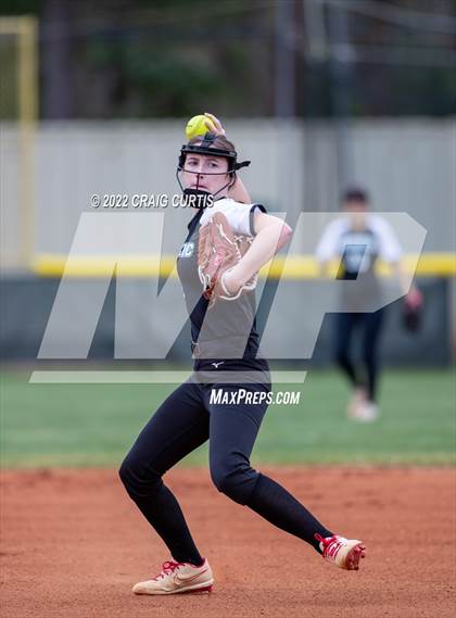 Thumbnail 3 in Charlotte Catholic @ Independence photogallery.