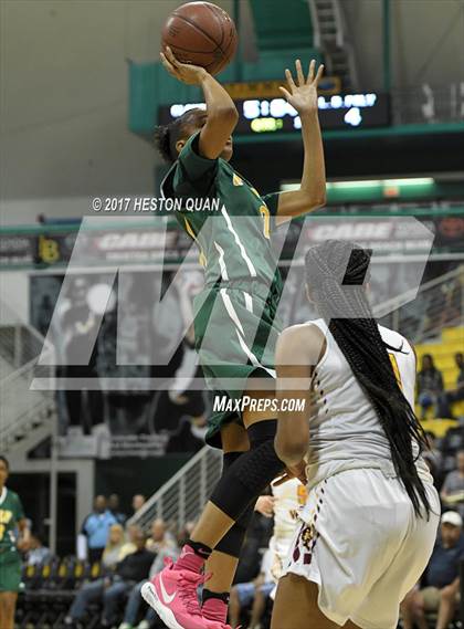 Thumbnail 2 in Long Beach Poly @ Clovis West (CIF State Open SoCal Regional Final) photogallery.