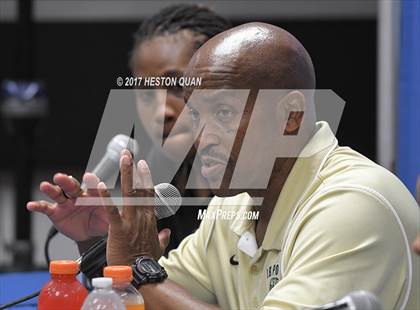 Thumbnail 3 in Long Beach Poly @ Clovis West (CIF State Open SoCal Regional Final) photogallery.
