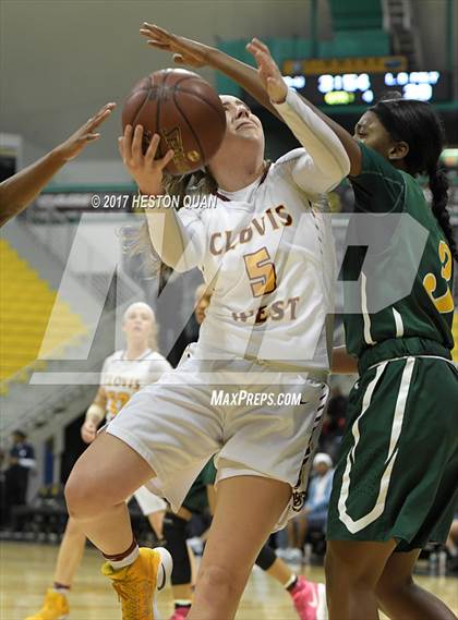Thumbnail 3 in Long Beach Poly @ Clovis West (CIF State Open SoCal Regional Final) photogallery.