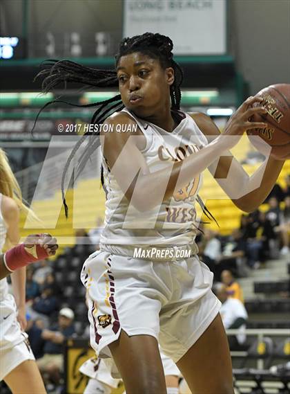 Thumbnail 3 in Long Beach Poly @ Clovis West (CIF State Open SoCal Regional Final) photogallery.
