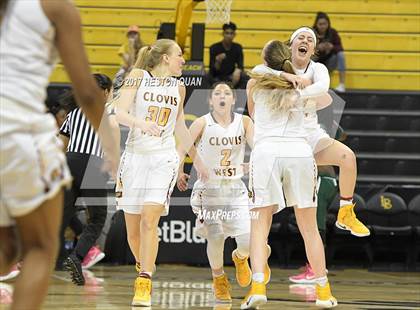 Thumbnail 3 in Long Beach Poly @ Clovis West (CIF State Open SoCal Regional Final) photogallery.