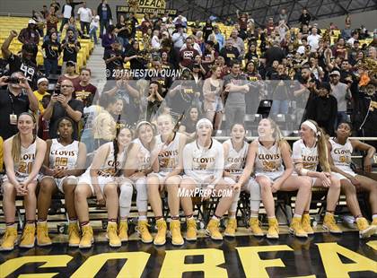 Thumbnail 3 in Long Beach Poly @ Clovis West (CIF State Open SoCal Regional Final) photogallery.