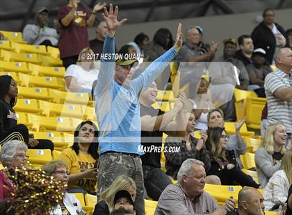 Thumbnail 1 in Long Beach Poly @ Clovis West (CIF State Open SoCal Regional Final) photogallery.