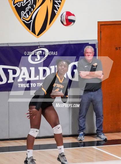 Thumbnail 2 in Campolindo @ Bishop O'Dowd (CIF NCS D1 Final) photogallery.