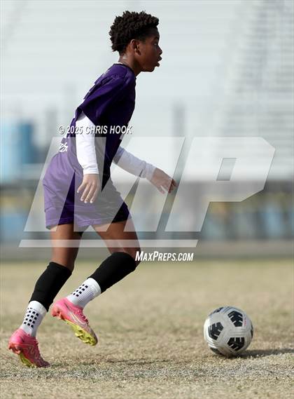 Thumbnail 3 in Pueblo vs Rincon/University (Ismael Arce Invitational) photogallery.