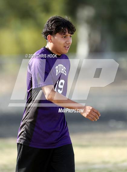 Thumbnail 3 in Pueblo vs Rincon/University (Ismael Arce Invitational) photogallery.