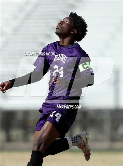 Thumbnail 1 in Pueblo vs Rincon/University (Ismael Arce Invitational) photogallery.
