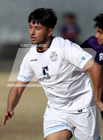 Thumbnail 3 in Pueblo vs Rincon/University (Ismael Arce Invitational) photogallery.
