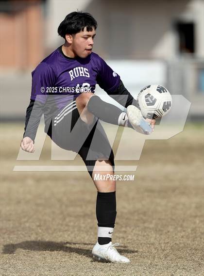 Thumbnail 2 in Pueblo vs Rincon/University (Ismael Arce Invitational) photogallery.