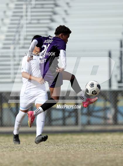 Thumbnail 2 in Pueblo vs Rincon/University (Ismael Arce Invitational) photogallery.