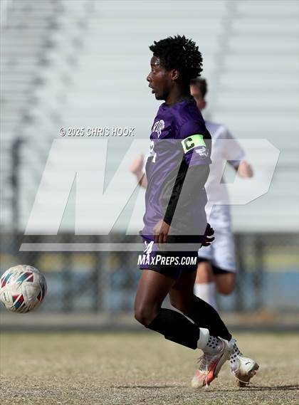 Thumbnail 2 in Pueblo vs Rincon/University (Ismael Arce Invitational) photogallery.