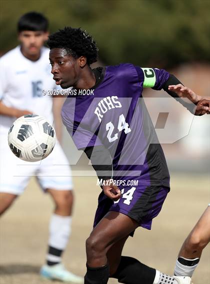 Thumbnail 3 in Pueblo vs Rincon/University (Ismael Arce Invitational) photogallery.