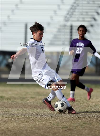 Thumbnail 1 in Pueblo vs Rincon/University (Ismael Arce Invitational) photogallery.