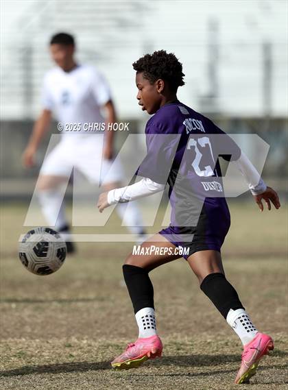Thumbnail 3 in Pueblo vs Rincon/University (Ismael Arce Invitational) photogallery.